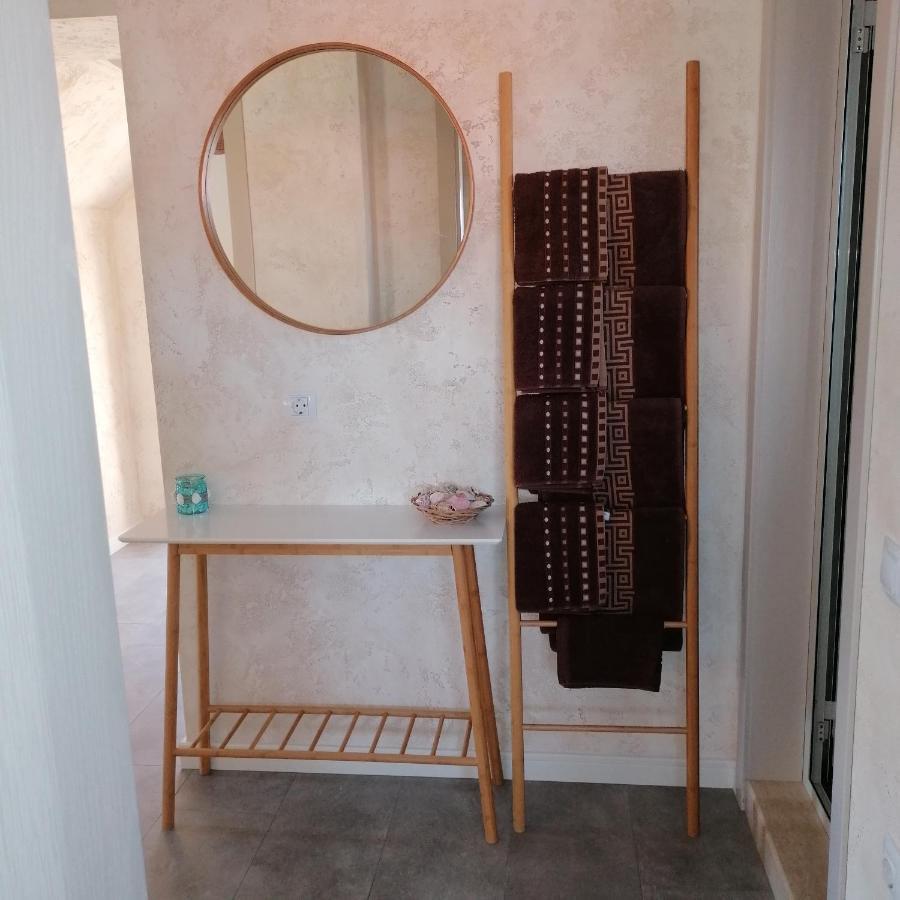 Apartments Dona Chernomorets Buitenkant foto