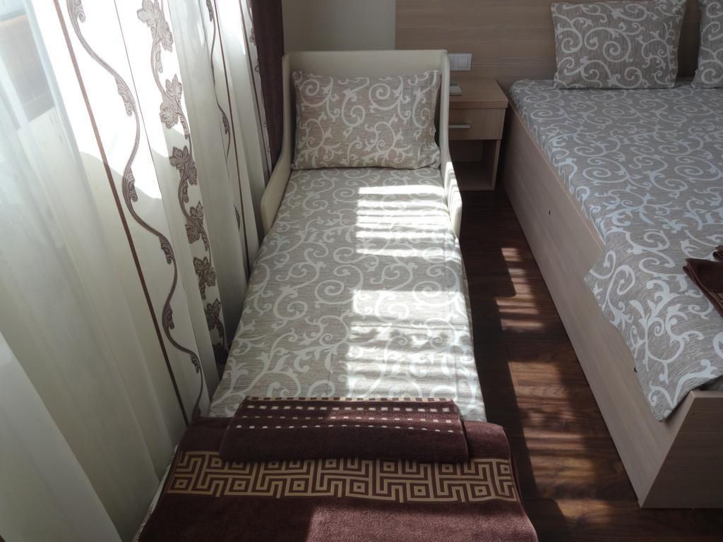 Apartments Dona Chernomorets Buitenkant foto
