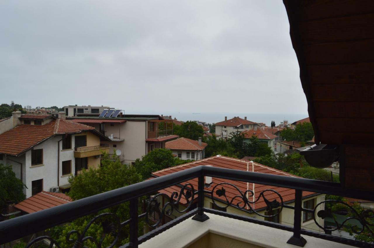 Apartments Dona Chernomorets Buitenkant foto